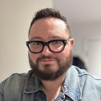 Chris Strawson Email