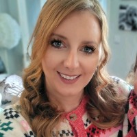 Charlotte Maat Email