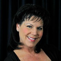 Da Avere Employee Elaina Phillips's profile photo
