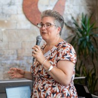 Ruth Lambert Email