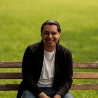 Bloomingdale's Employee Cesar Hernandez's profile photo