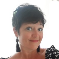 Apivia Courtage Employee Elodie Cormery's profile photo