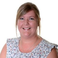 Alan & Thomas Insurance Group Employee Louise Cii's profile photo