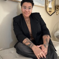 Mutts & Co. Employee Viktoria Harlan's profile photo