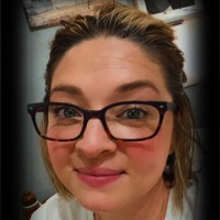 Pet's Barn Employee Jenifer Fraire's profile photo