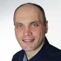 Arkadius Kolloch Email