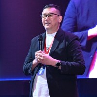 Darren Yan Email & Phone Number