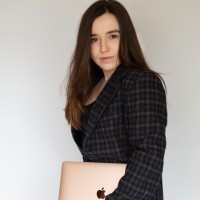 Victoria Farrow Email
