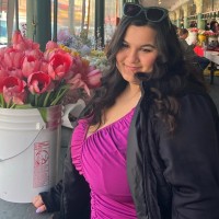 Reparel Employee Julia Thomas's profile photo