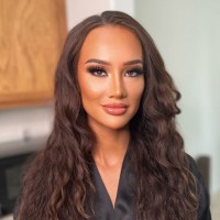 Search Wizards Employee Hannah Palmer's profile photo