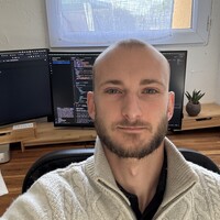 Examin Employee Elie Boury's profile photo