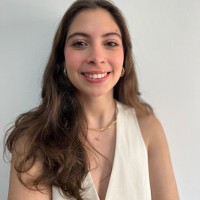 IN Junior Employee Giovana Nogueira's profile photo