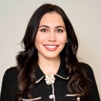 PFRANKMD by Dr. Paul Jarrod Frank Employee Gabriela Soza's profile photo