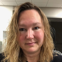 United Way Quad Cities Employee Amy Daniels's profile photo