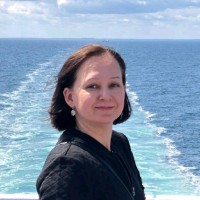 Lola Ruzaeva Email