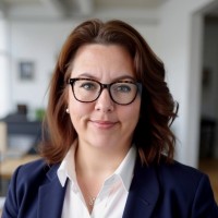 Robynn Snape Email