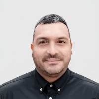 Column IT Employee Nicolás Ramirez's profile photo