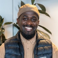 Ndala Makangu Email