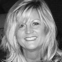 Contract Work Employee Susan Warnock's profile photo