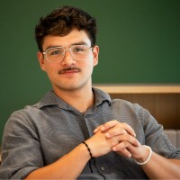 Gian Weiss Email