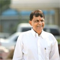 tarsadia hotel Employee Bu Patel's profile photo