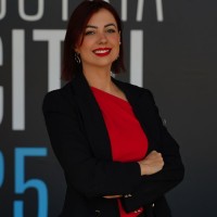 Total Express Employee Priscila Mazoni's profile photo