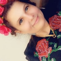 Iuliana Shapira Email & Phone Number