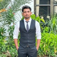 Zeeshan Fareed Email