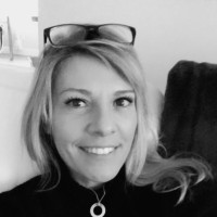 North Vancouver School District #44 Employee Cari Snell's profile photo