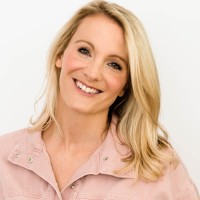 The WellBeauty Company Employee Kat Bryce's profile photo