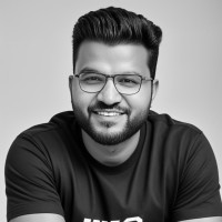 Runbook Employee Omar Saleem's profile photo