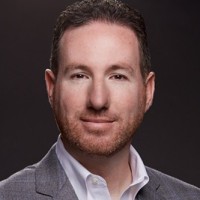 Email e telefono di Chris Hicken