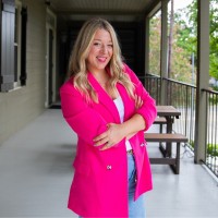 Alicia Edwards Email & Phone Number