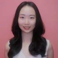 JLL Employee Angela Foo's profile photo