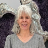 Gaia Inc. Employee Wendy Zollner's profile photo