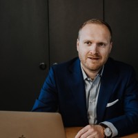 René Huppertz Email
