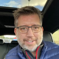 Sandler Partners Employee James Warren's profile photo