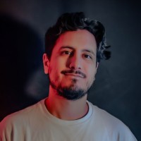 Oscar Fernández Email