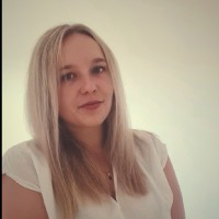Nikolina Weber Email