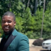 Revolve Solutions LLC Employee Thomas Jones's profile photo