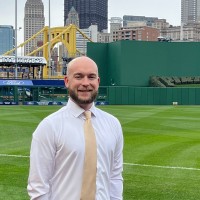 Email e telefono di Mitch Stubbs