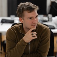 Network Talent Employee Oli Bird's profile photo