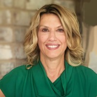 CallRail Employee Julie Jenkins's profile photo