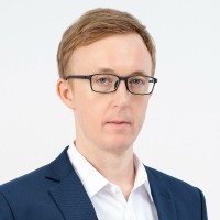 Oliver Pearce Email & Phone Number