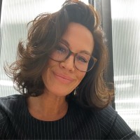 Leanne Barnham Email & Phone Number