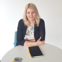 Emma Johnson Email