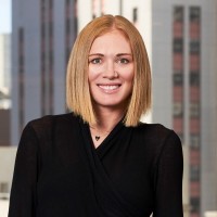 Hall Capital Partners LLC Employee Laura Andron's profile photo