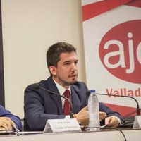 Eduardo san Clemente Zúñiga Email