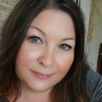 Angie Jendruczek Email