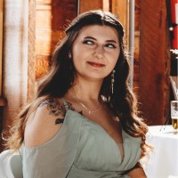 Sandra Champion Email